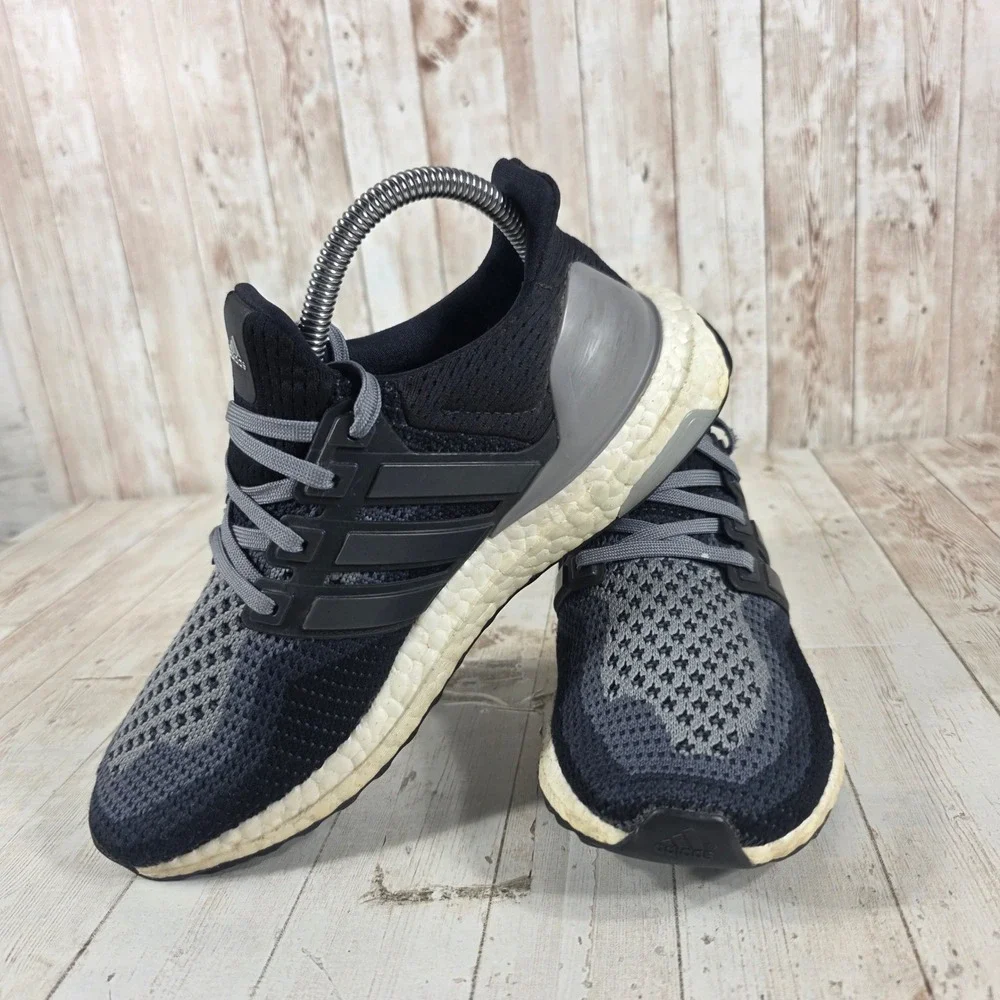 Adidas UltraBoost 2.0 Core Black Grey Running Shoes‎ AF5141 Womens 7 Mens 5.5